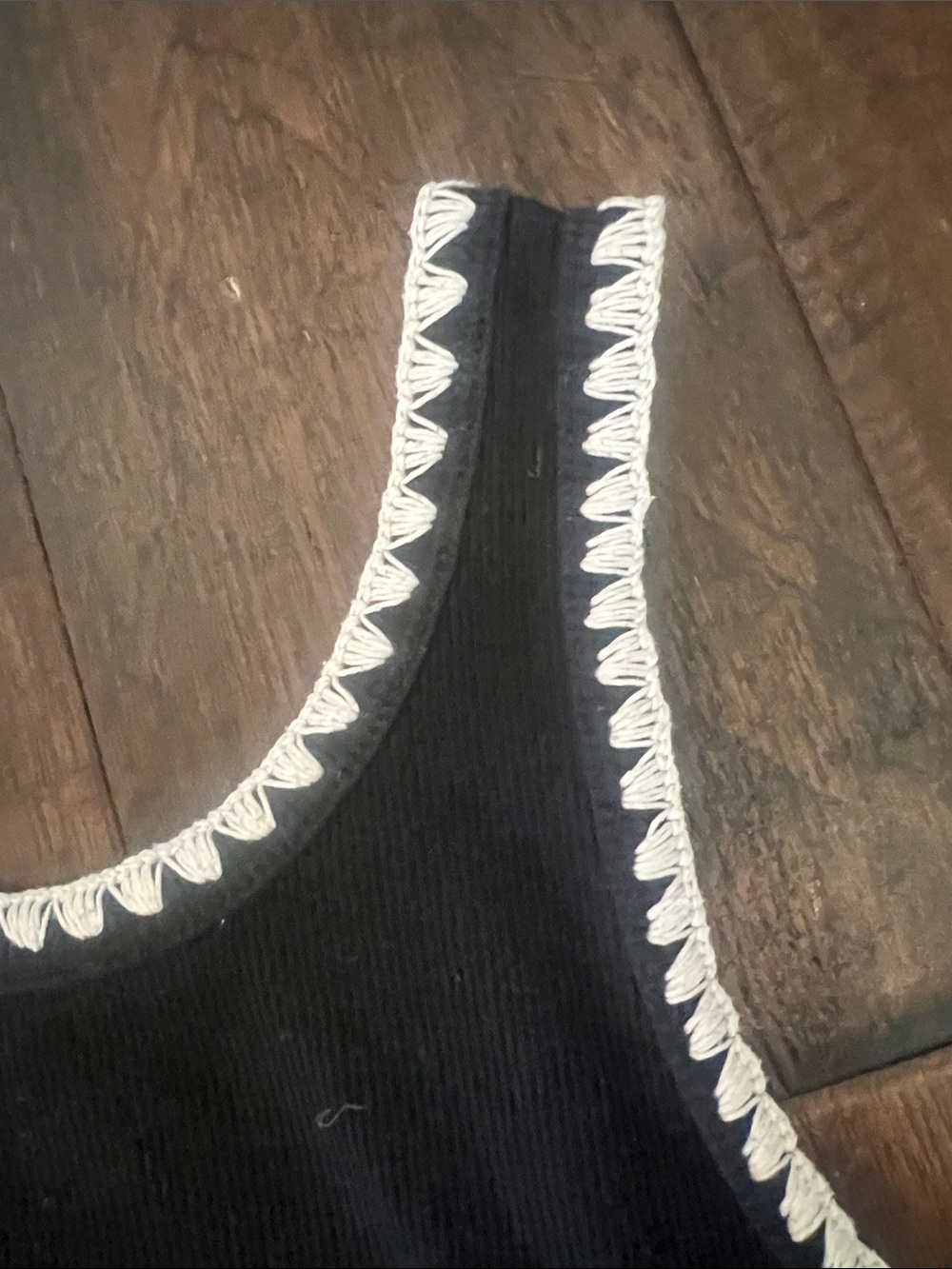 abercrombie kids Black Ribbed Tank with White Trim - Picture 3 of 3